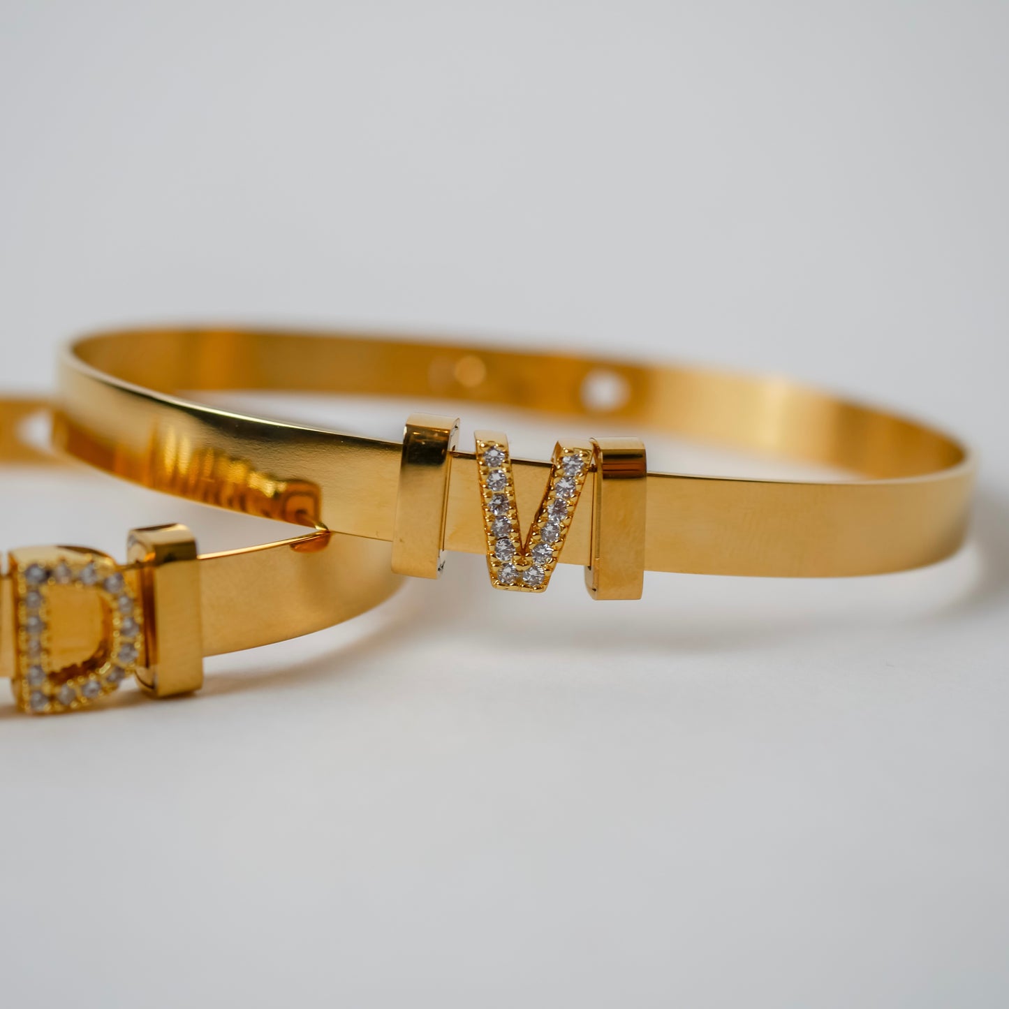 Bright Personalized Bangle - Name o Initial | Nombre o Inicial